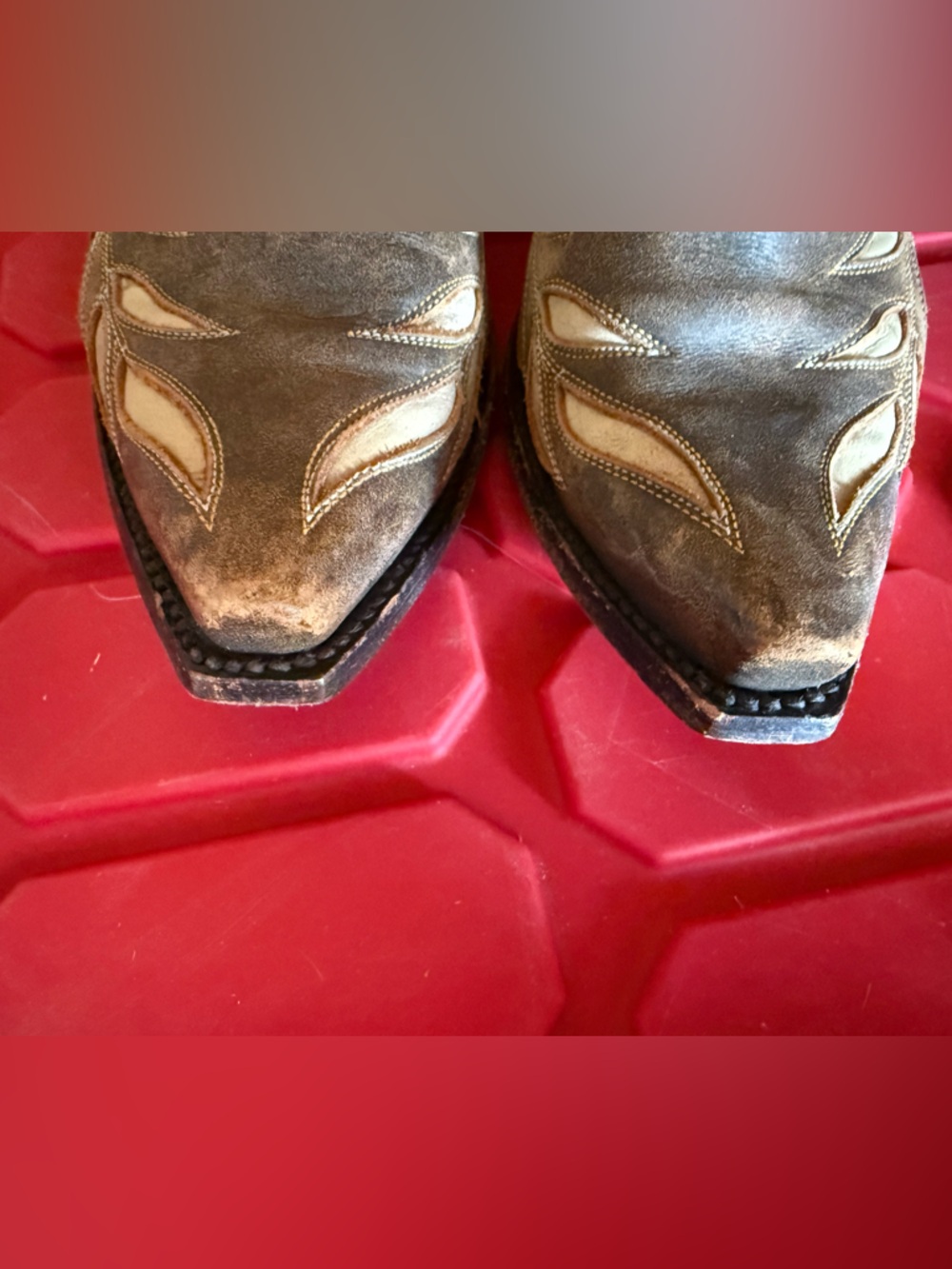 Old Gringo Brown and Tan Heeled Boots Vintage 8.5 - Picture 8 of 9
